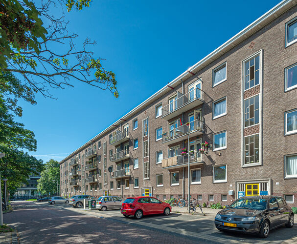 Huidige Van der Kunbuurt: portiekwoningen uit de jaren vijftig van de vorige eeuw